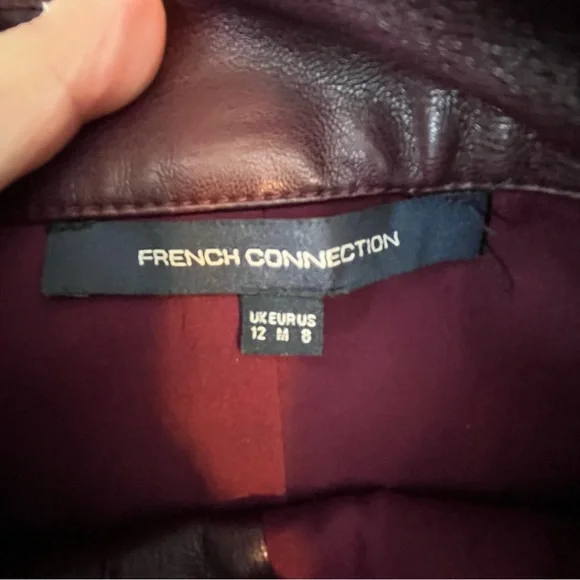French Connection Elegant Burgundy Faux Leather Mini Skirt Size 8 - Picture 6 of 7